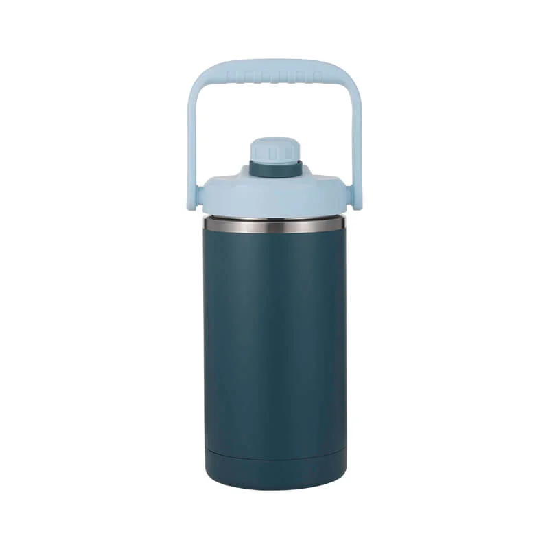 Easy-to-Use 64 oz Outdoor Water Jug 01001C Superior