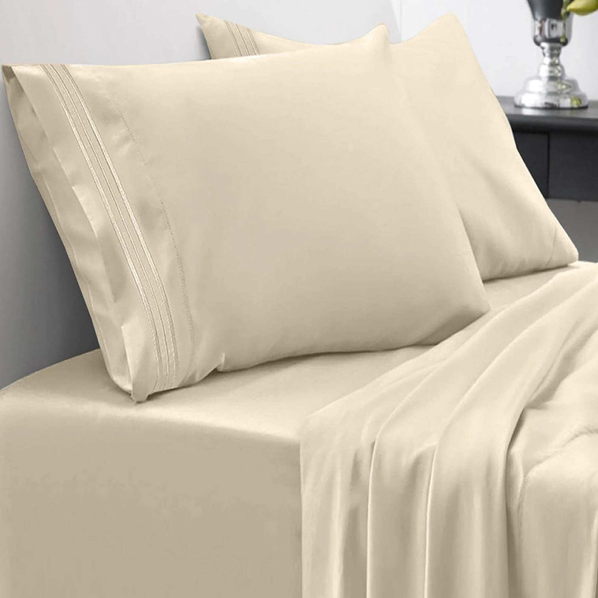 Eco-Friendly Egyptian Quality Embroidered Sheet Sets Recyclable