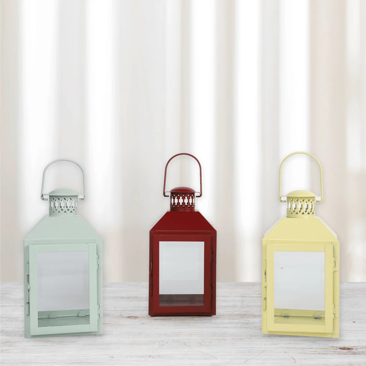 Premium Material Metal Lantern 21 With LED Solid