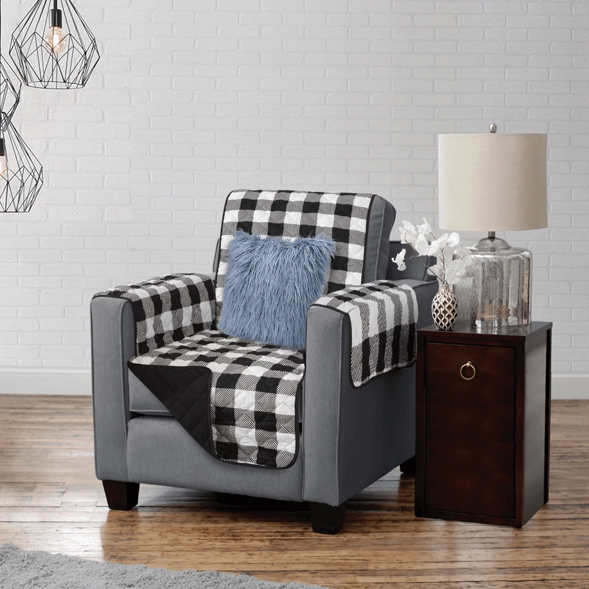 Refined Hudson - Reversible Quilted Armchair Protector - Black Minimalist