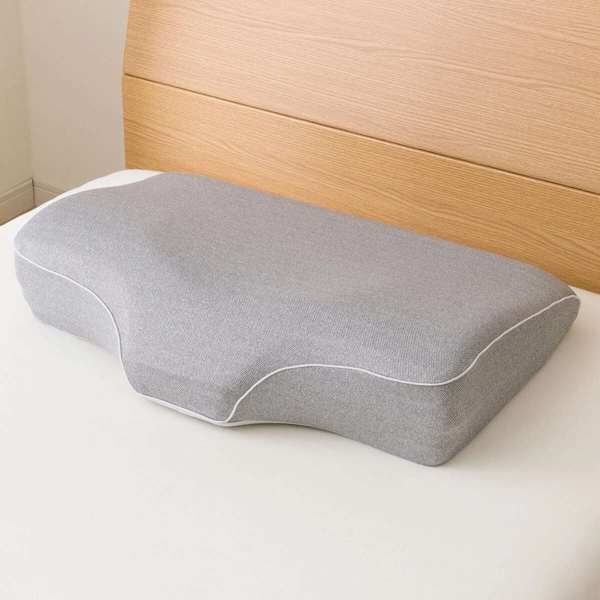 Lightweight LATERALLY LAID SLEEP EASILY PILLOW NATURAL FIT PREMIUM Functional
