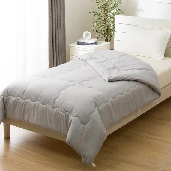 Versatile NO COVER THIN COMFORTER K2508 Q Premium