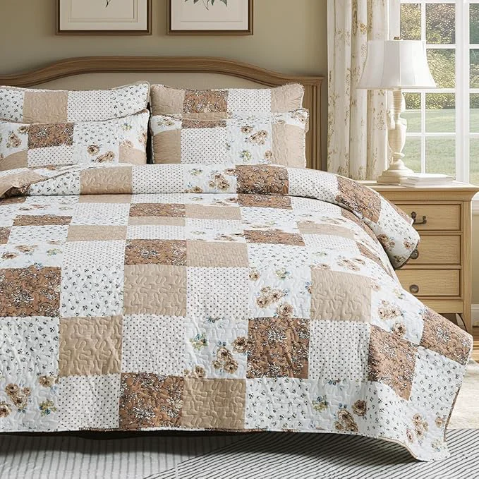 Unique VIVILINEN Full Queen Size Brown Floral Plaid Patchwork Quilt Set Reversible Quilted Bedspread Coverlet Set 3-Piece Comforter Bedding Set Bed Cover with 2 Pillow Shams Smart