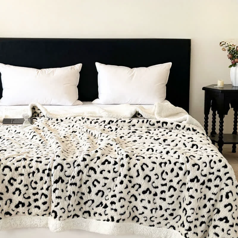 Functional Ownkoti Leopard Jacquard Sherpa Throw Blanket Elite