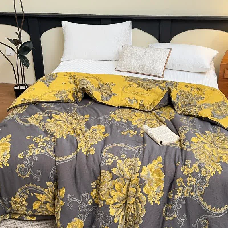 Artisan Ownkoti Luxury Peony Cotton Gauze Jacquard Quilt Environmentally Friendly