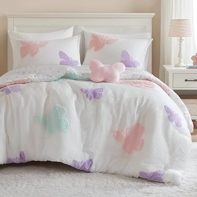 Recyclable Intelligent Design Kids Rio Full Queen Comforter Set – Girls Reversible Tufted Chenille Bedding with Pastel Purple Butterflies and Pink Dot 4pcs Long-Lasting