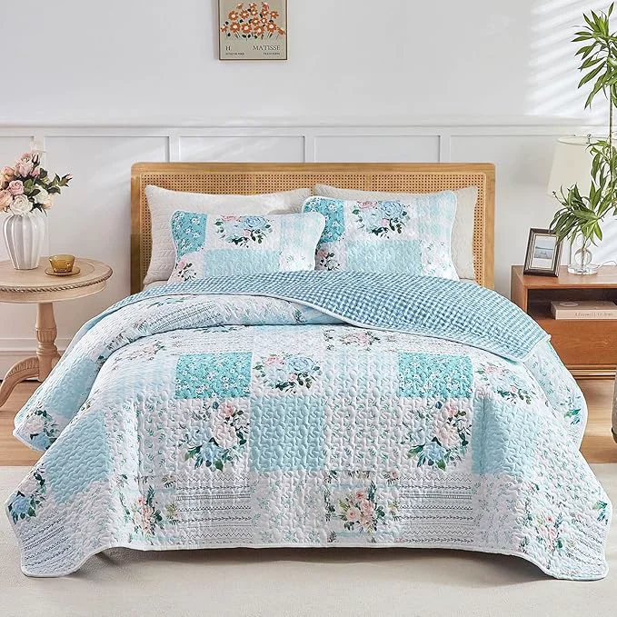 Authentic Joyreap 3 Pieces Floral Patchwork Quilt Set Queen Blue n White Flowers Design Soft n Cozy Microfiber Quilt Bedspread Bed Cover for All Season 1 Quilt and 2 Pillow Shams- 90x90 inches Trendy