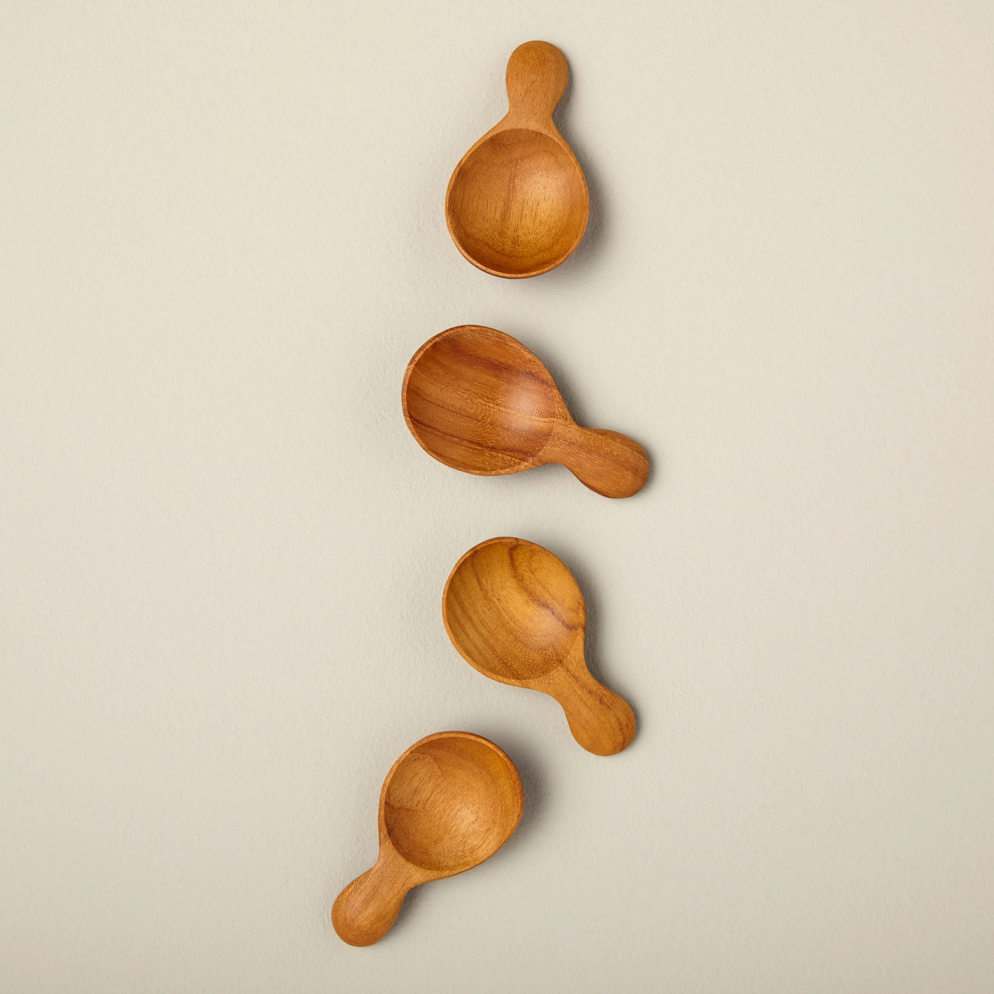 Safe Mini Teak Scoops Set of 4 Casual