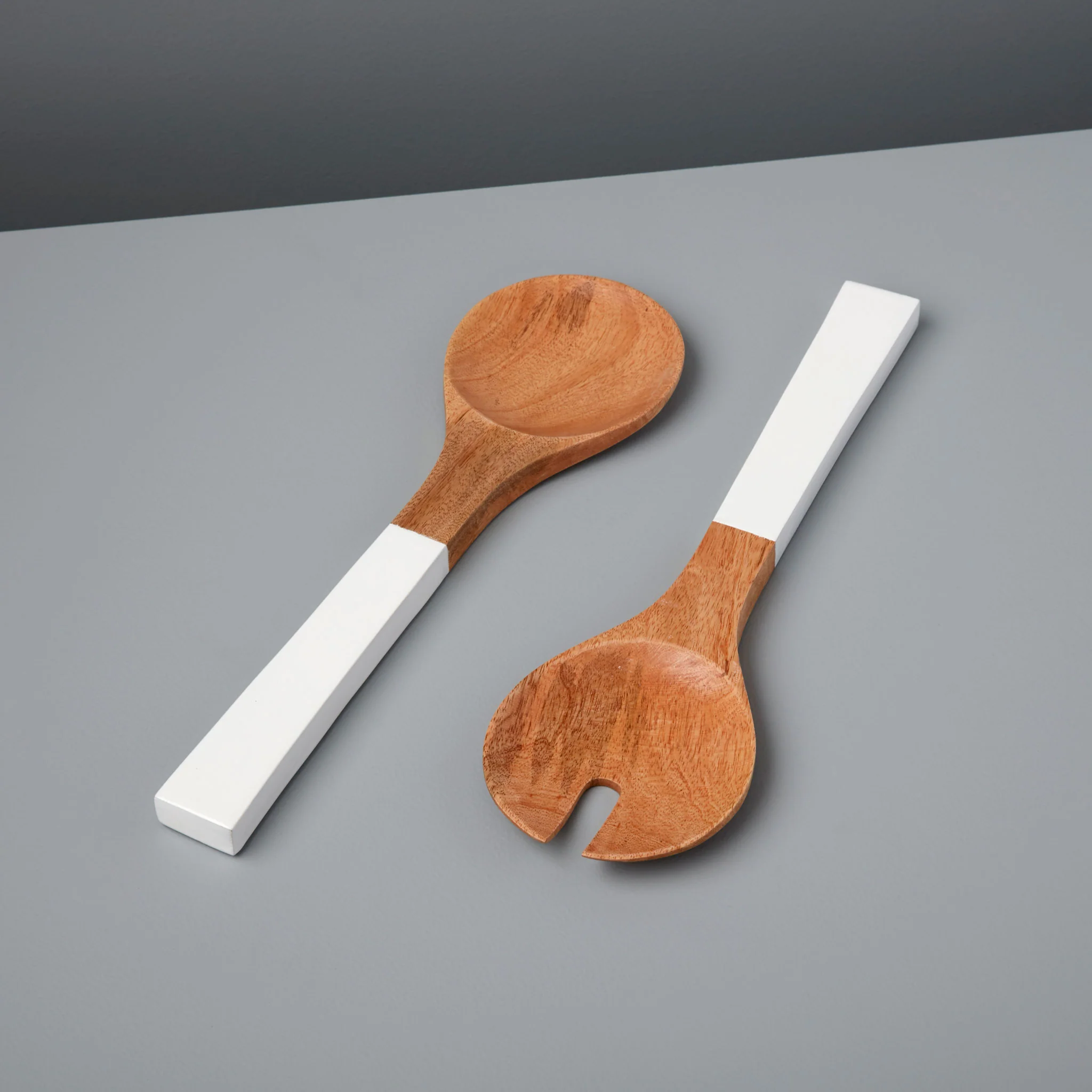Fashionable Madras Serving Set Fine Crafted