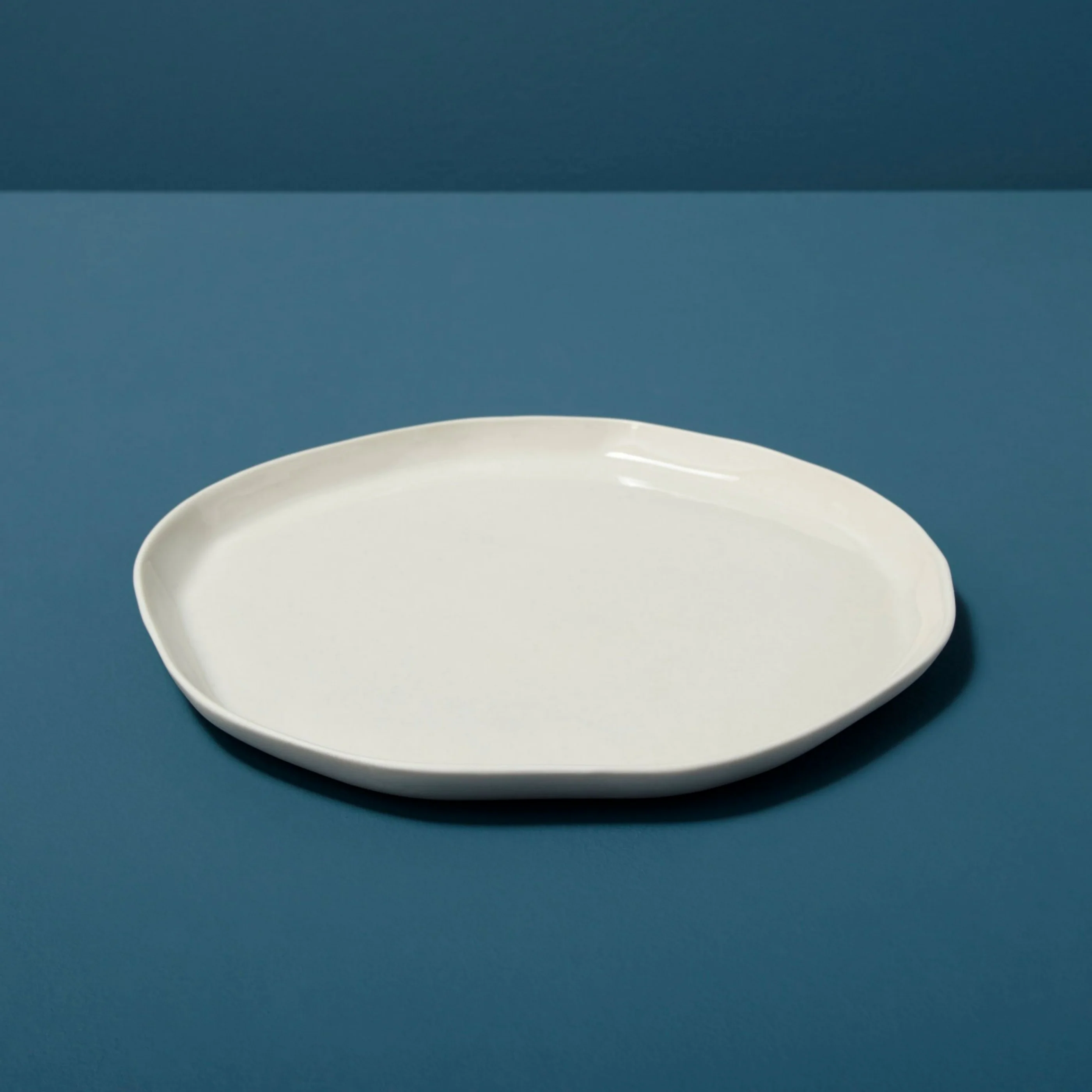 Secure Tam Stoneware Flat Dinner Plate Pearl Set of 4 Crafted