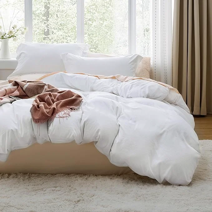 Solid Bedsure White Duvet Cover King Size - 3 Pieces Prewashed Cotton-Like Polyester Extra Soft Bedding Set Includes 1 Duvet Cover 104x90 Inches with Zipper Closure amp 2 Pillow Shams Comforter Not Included Practical