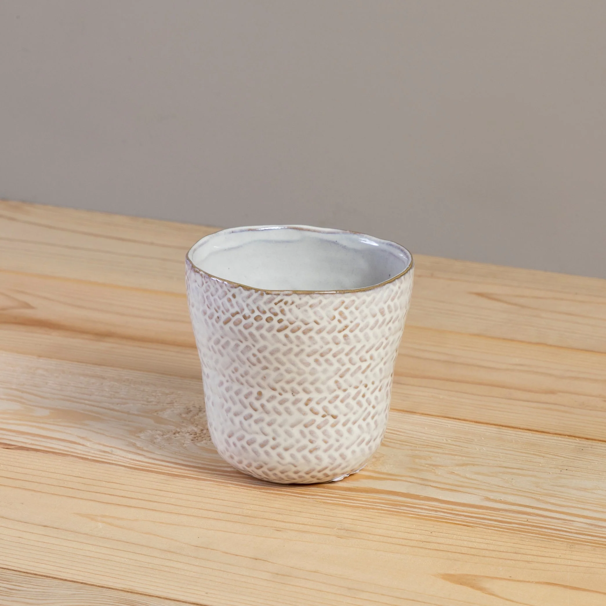 Durable Amstel Pot Medium Premium Material
