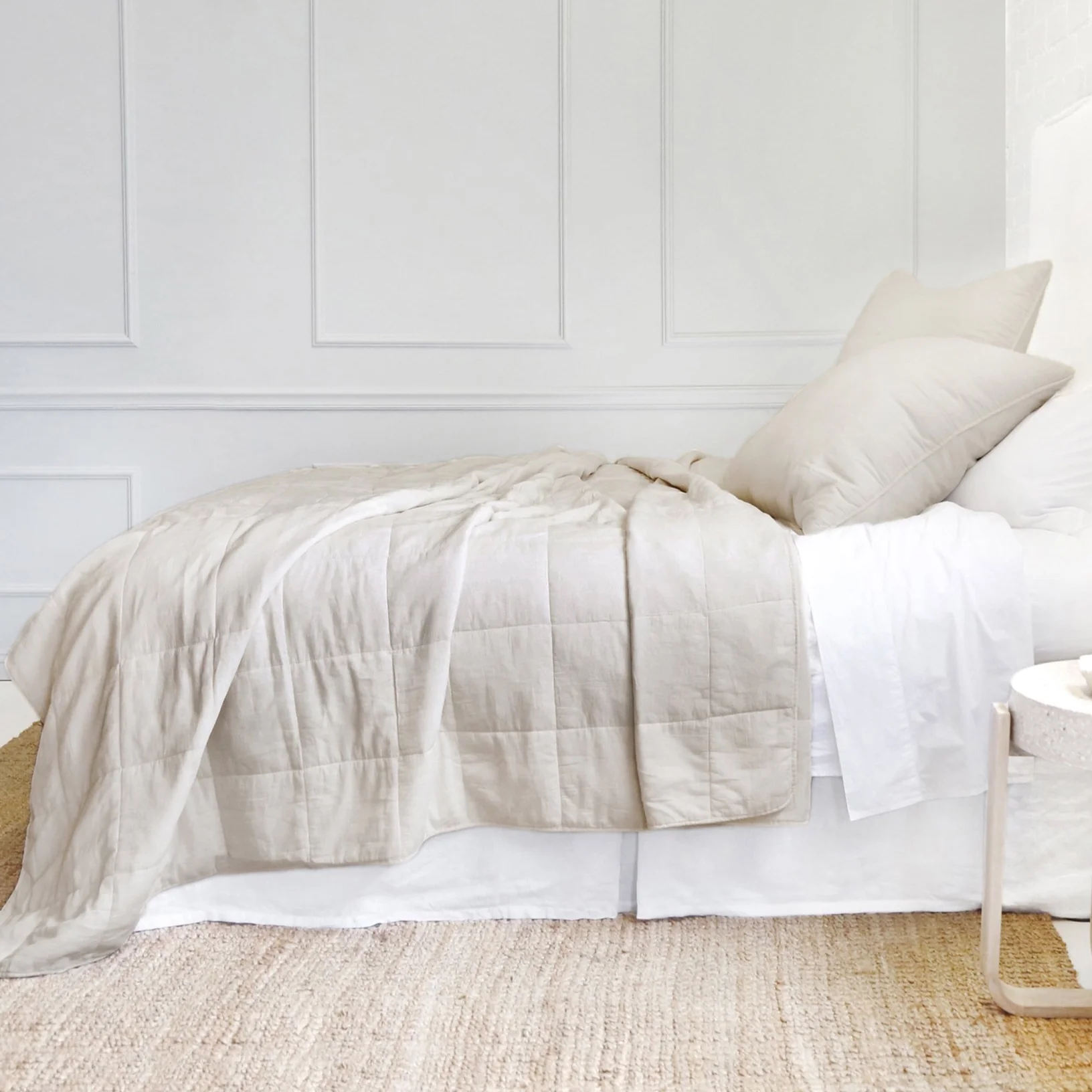 High-End Antwerp King Coverlet Natural Reusable