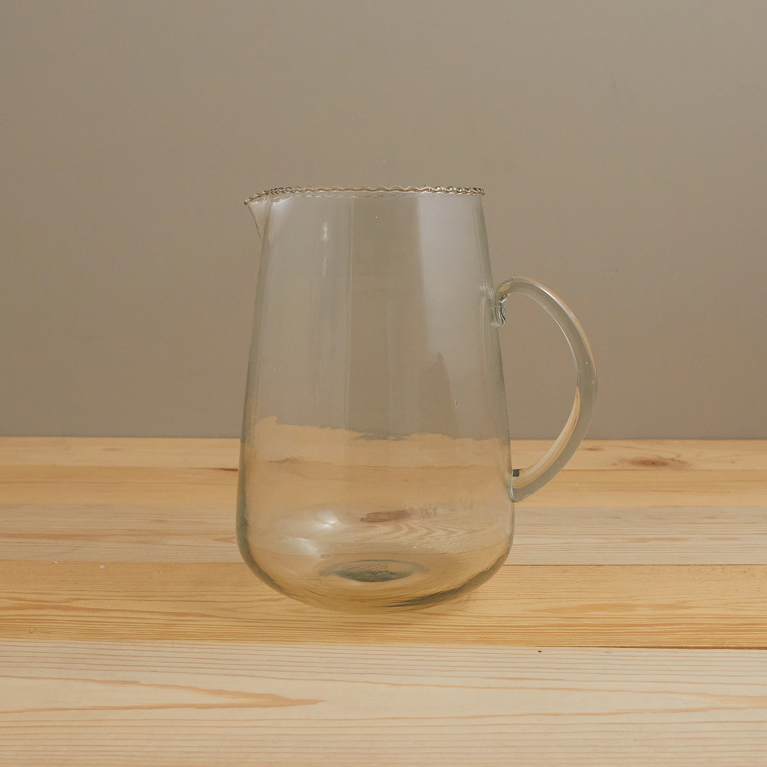 Fine Crafted Ruffle Glass Pitcher Casual