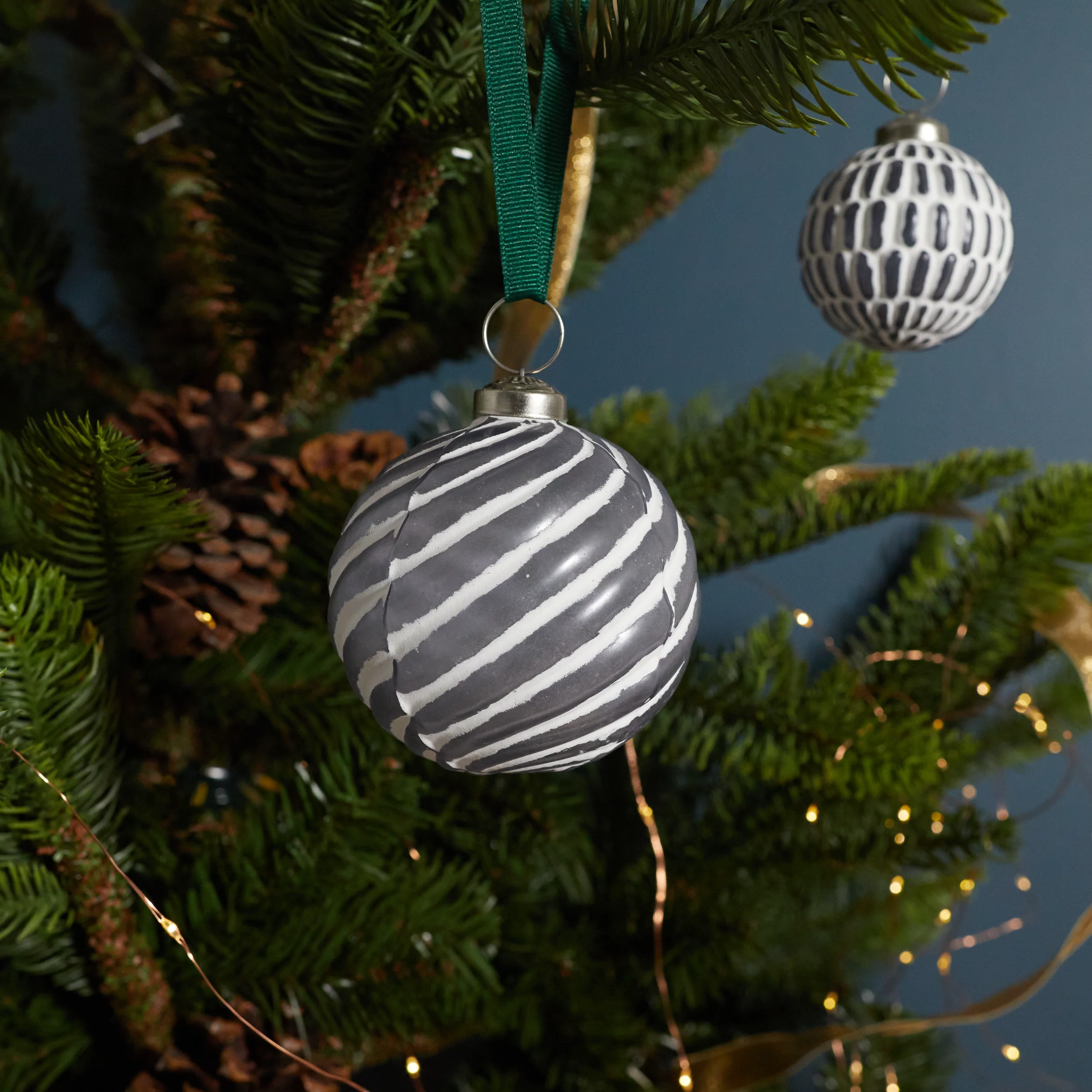 Exceptional White amp Grey Glass Ornament Spiral Lines Ball Traditional