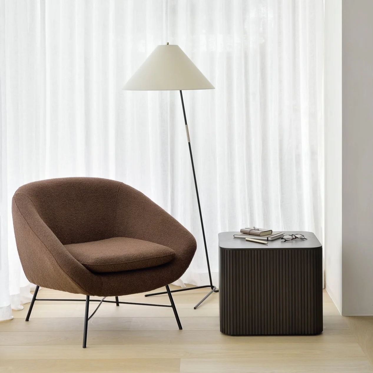 Smooth Barrow Lounge Chair Copper Original