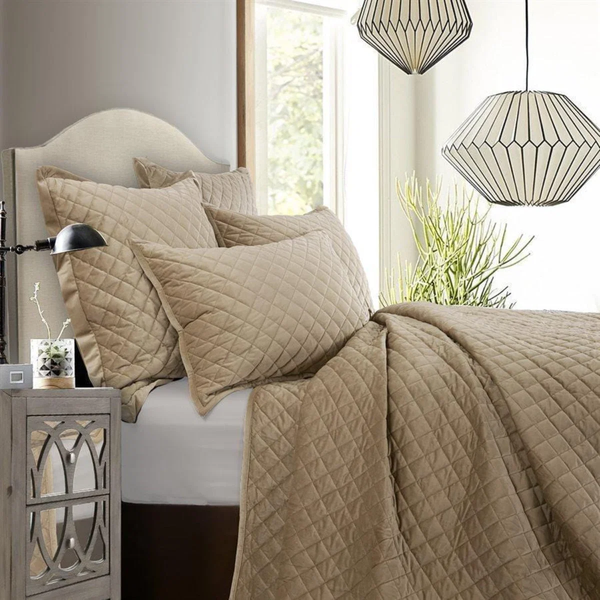 Dependable Velvet Diamond Quilt Functional
