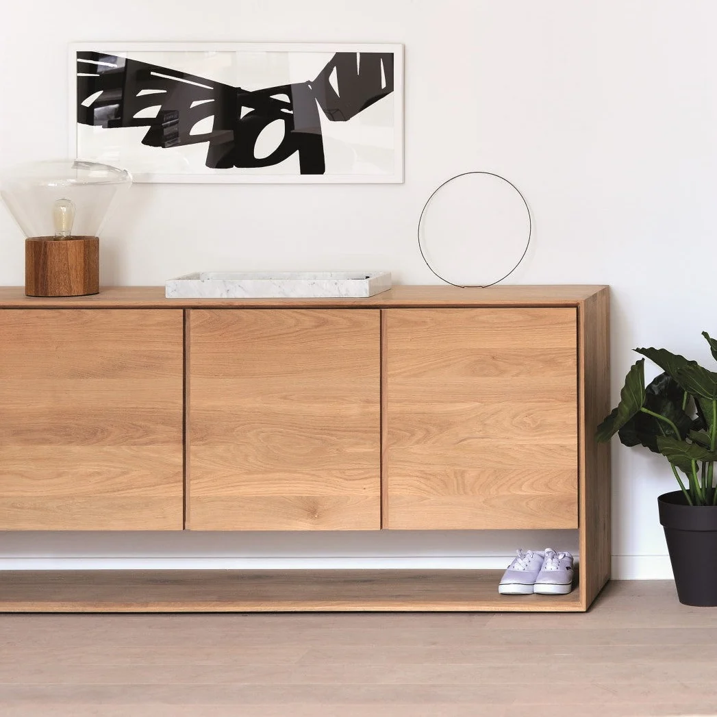 Easy-to-Use Nordic Sideboard 3 Doors Functional