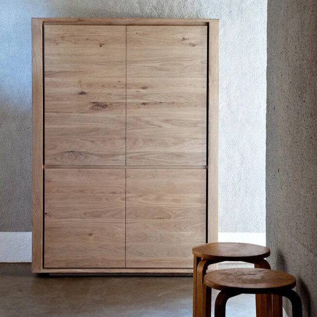 Fine Shadow Solid Oak Cabinet Carefully Designed