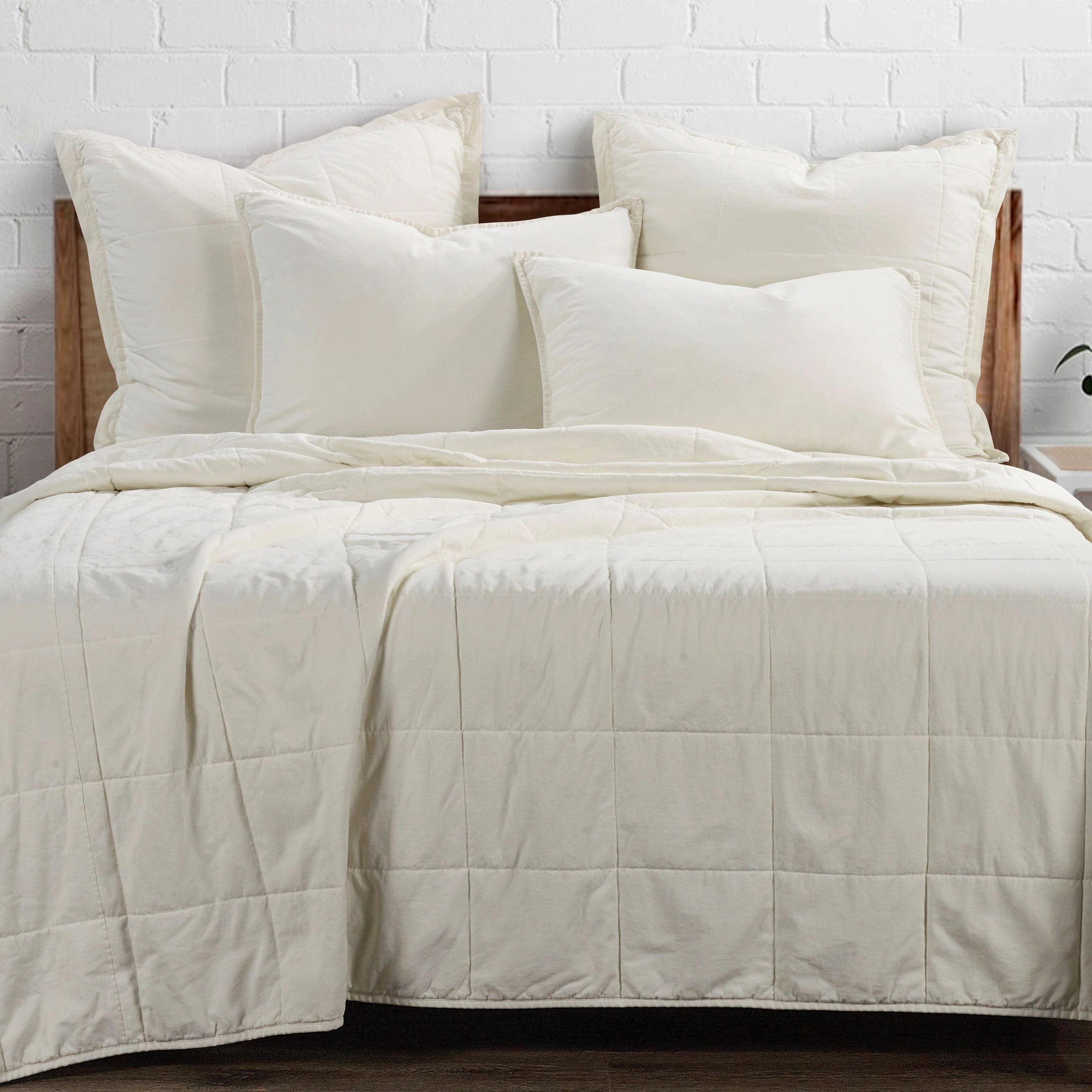 First-Class Stonewashed Cotton Canvas Coverlet Flexible