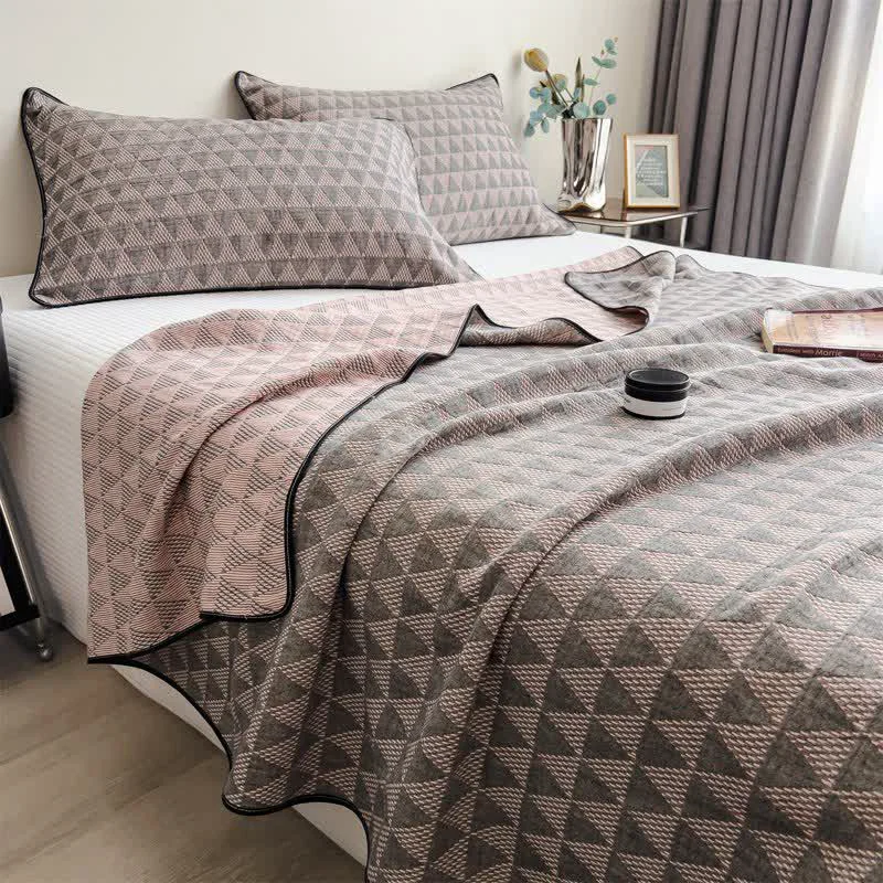 Recyclable Ownkoti Geometric Triangle Cotton Gauze Quilt Blanket Efficient