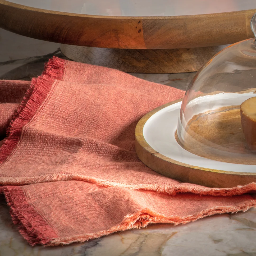 Detailed Lilia Napkins Set of 4 Cherry Proven