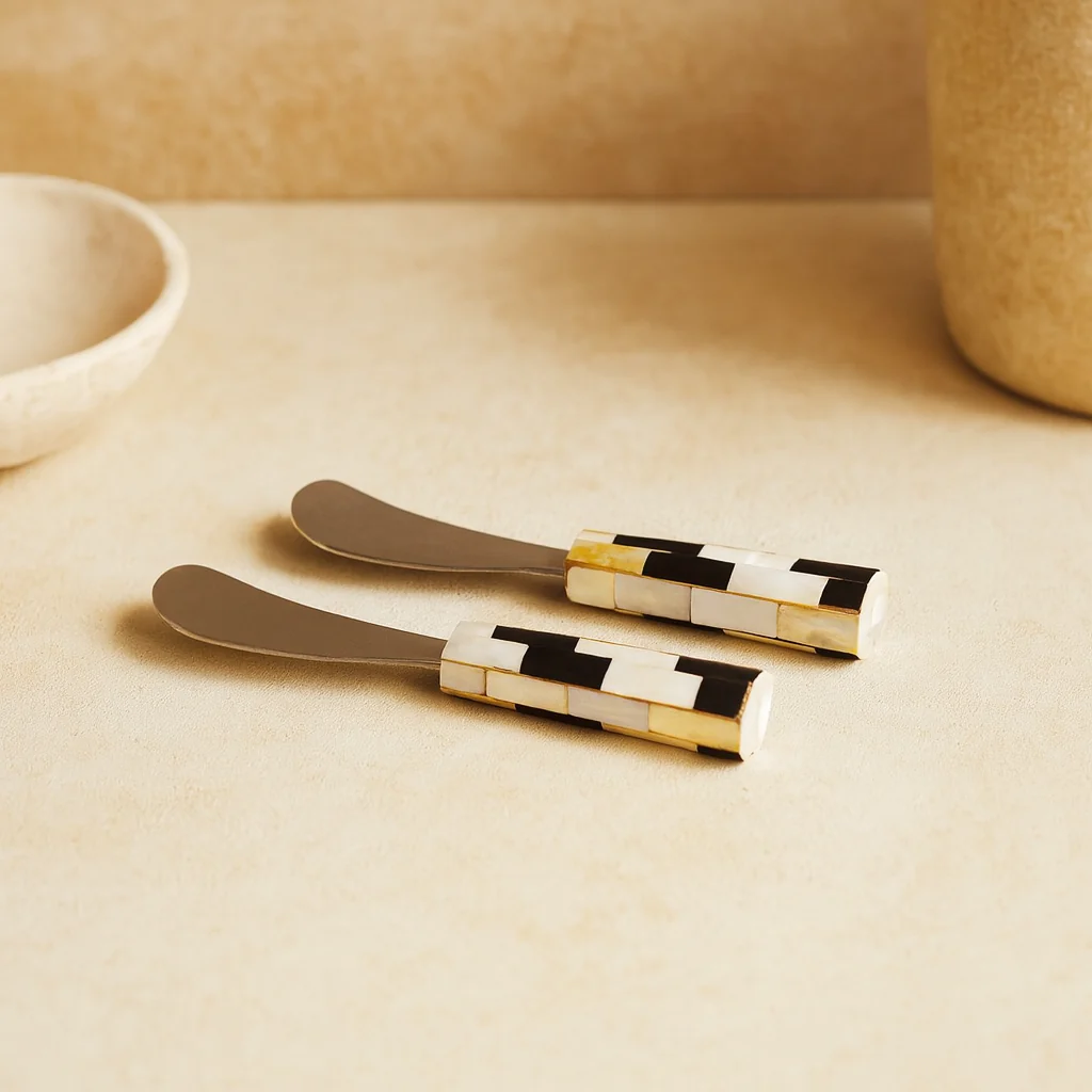 Expertly Made Finlay Inlay Spreader Enhanced