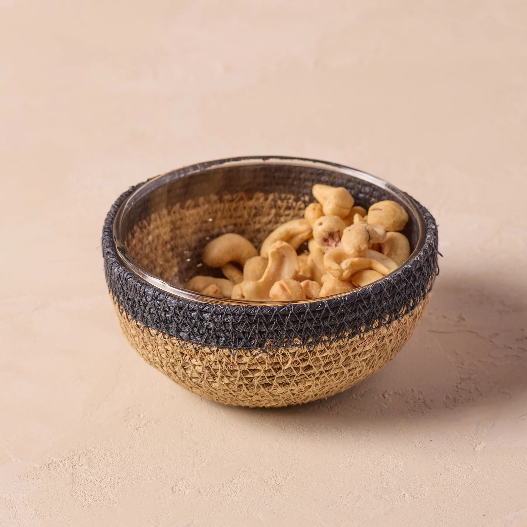 Stylish Hydra Woven Seagrass Bowl Navy Fine