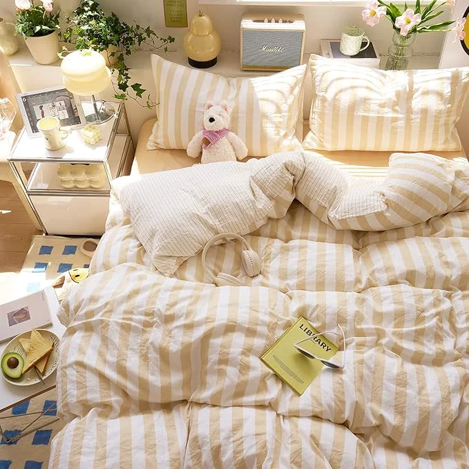 Smooth EAVD Beige Striped Duvet Cover Queen Soft Washed Microfiber Striped Reversible Bedding Set with 2 Pillowcases Modern Farmhouse Geometric Pattern Duvet Cover with Zipper Closure Elegant