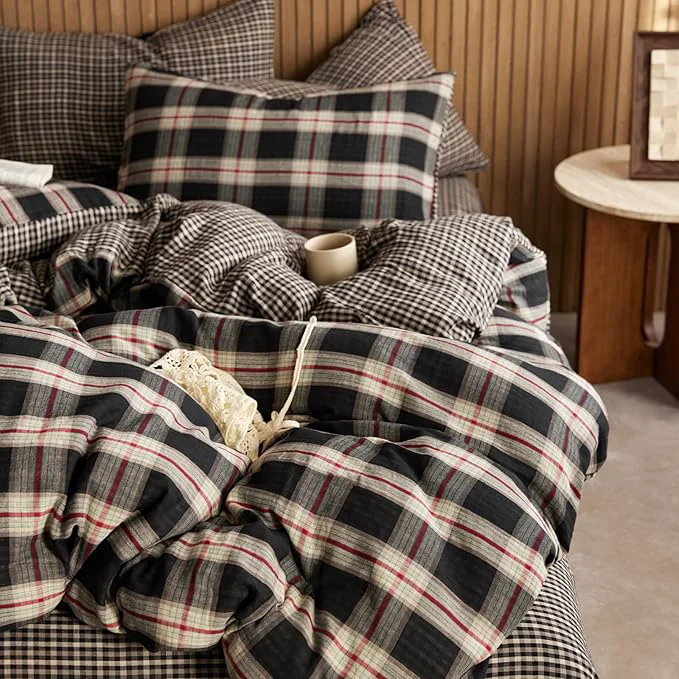 Trendy EAVD Vintage Red amp Black Plaid Duvet Cover Queen Soft Muslin Cotton Retro Grid Checkered Bedding Set with 2 Pillowcases Reversible Gingham Duvet Cover with Zipper Closure Fine Crafted