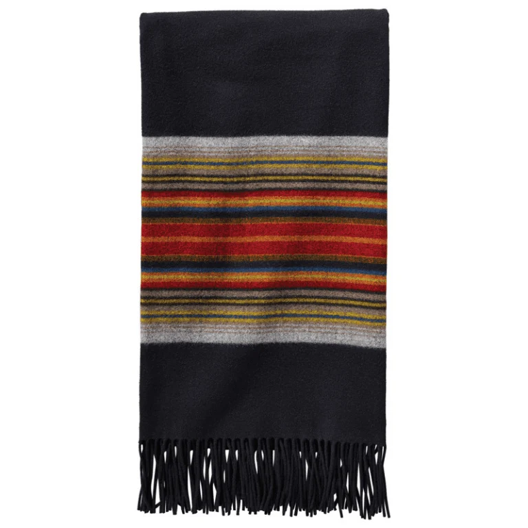 High-End 5th Avenue Throw Detailed