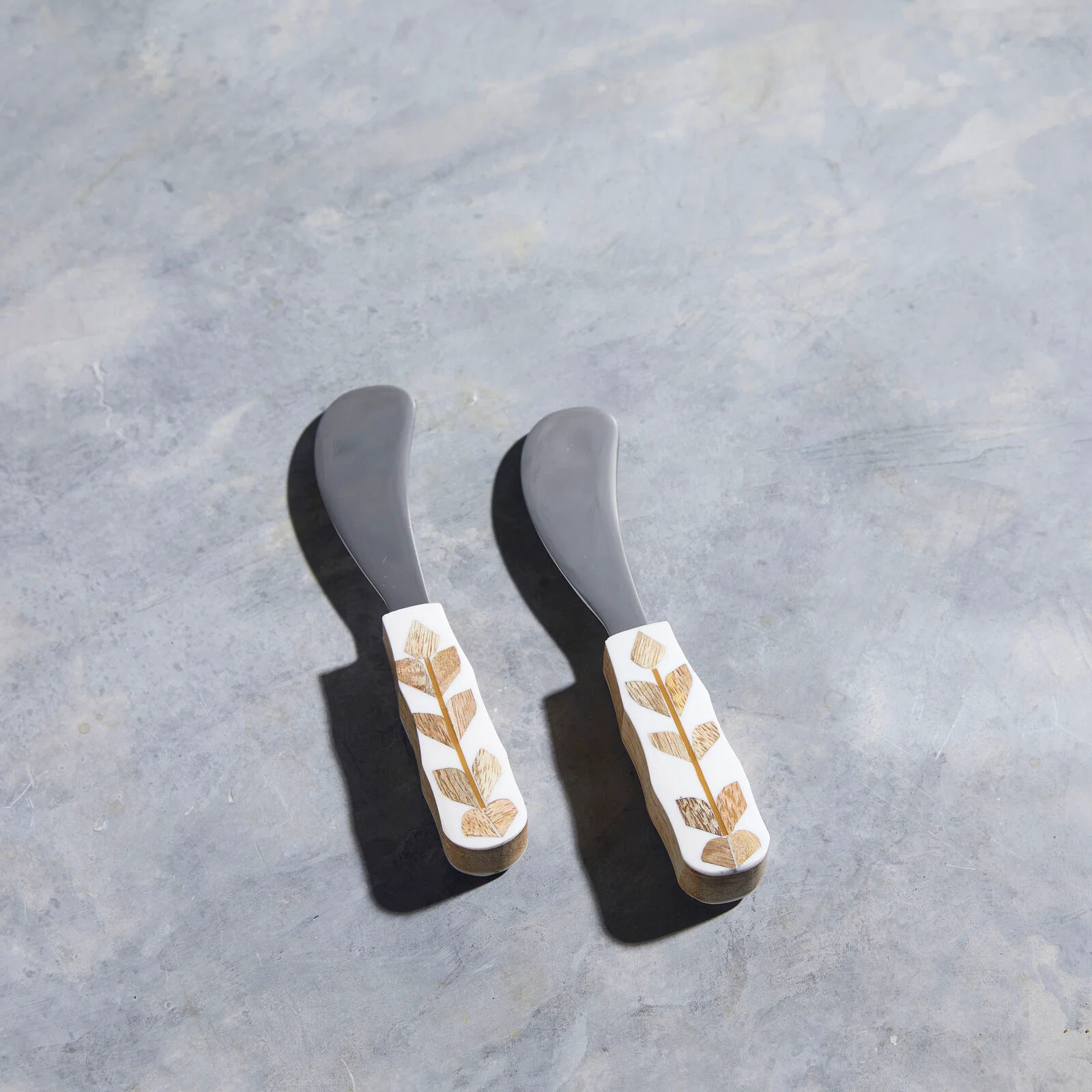 Crafted Mya Inlay Spreader Easy-to-Use