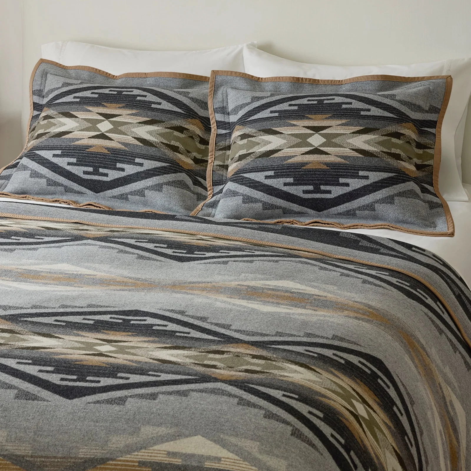 Versatile Tumalo Ridge Blanket Genuine