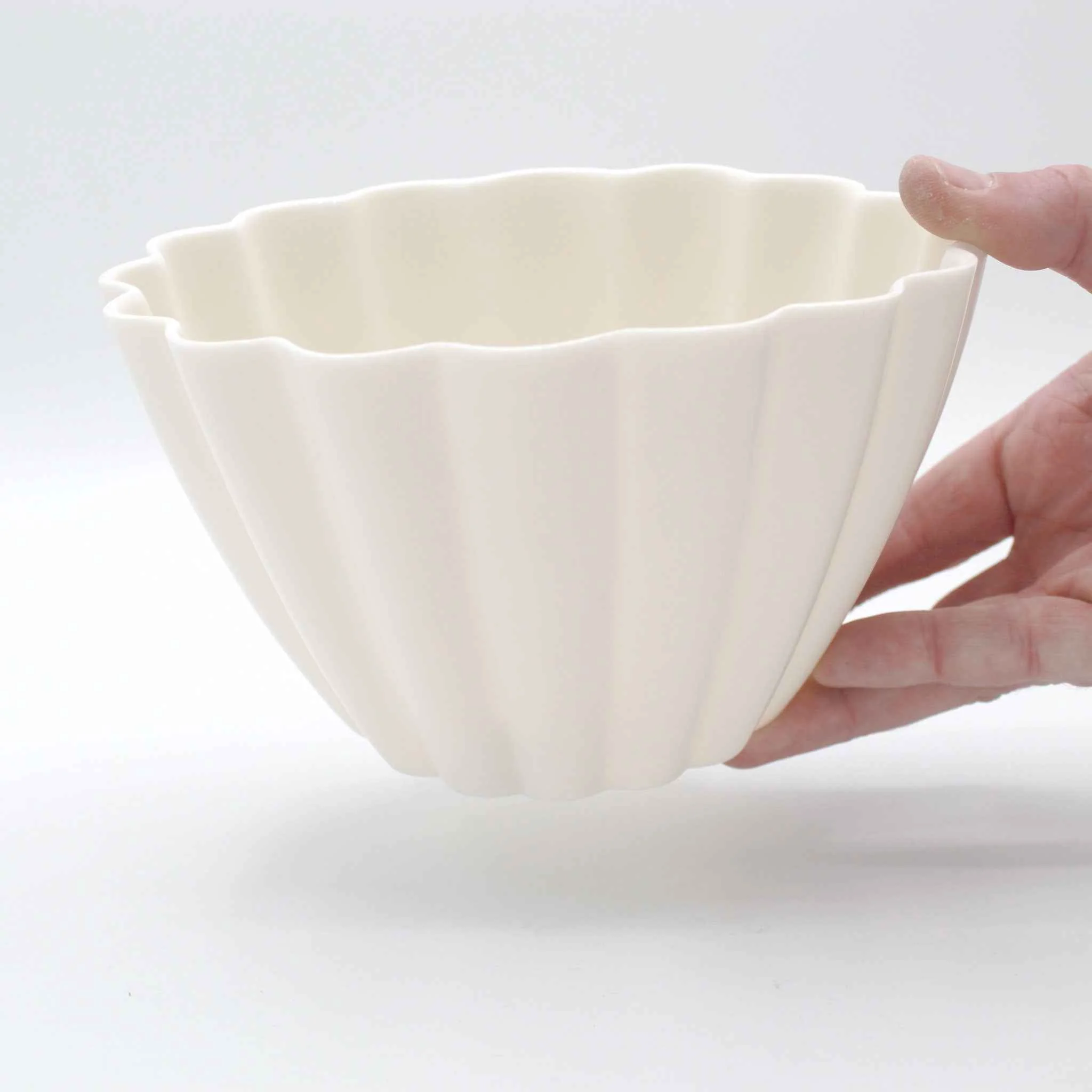 Recyclable Elysian Fluted Porcelain Candle Holder Reusable