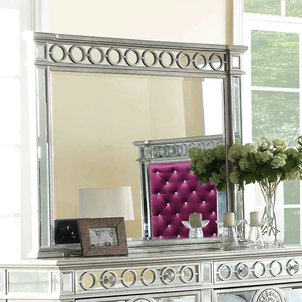 Stylish Varian - Mirror - Mirrored Dependable