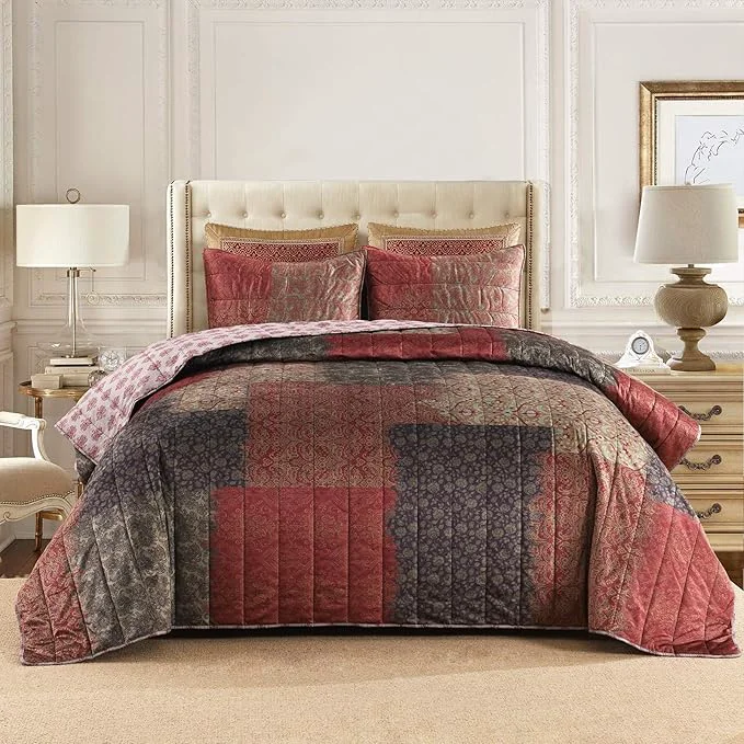 Official HORIMOTE HOME Velvet Patchwork Quilt King Size Reversible Vintage Pattern Bedspread Luxury Cozy Vlevet Comforter 3-Pieces Coverlet Bedding Set for All Season Burgundy Advanced