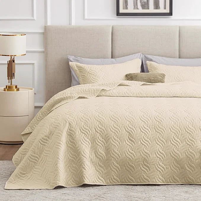 Convenient Love 39 s cabin Quilts for Queen Bed Camel Bedspreads Bedding Set - Summer Lightweight Bedspread Comforter - Wave Pattern Bedding Coverlet for All Season - 3 Pieces 1 Quilt 2 Pillow Shams Prestigious
