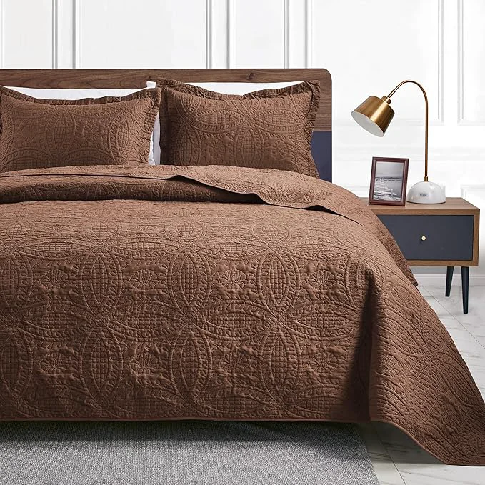 Pure Love 39 s cabin Twin Quilt Set Brown Bedspreads Bedding Set - Soft Bed Lightweight Bedspread Comforter - Modern Style Coin Pattern Coverlet for All Season - 2 Pieces 1 Quilt 1 Pillow Sham User-Friendly