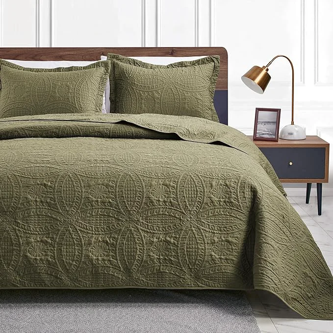 Crafted Love 39 s cabin Twin Quilt Bedding Set Green Bedspreads - Soft Bed Summer Lightweight Bedspread Comforter - Coin Pattern Bedding Coverlet for All Season - 2 Pieces 1 Quilt 1 Pillow Sham Natural