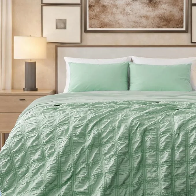 Artisan Cozy Bliss Cooling Comforter Seersucker Plaid King Size Q-Max 0.45 Lightweight Cooling Blanket Breathable Silk Smooth Summer Bedding Quilt for Hot Sleepers Night Sweats Sage Green Proven