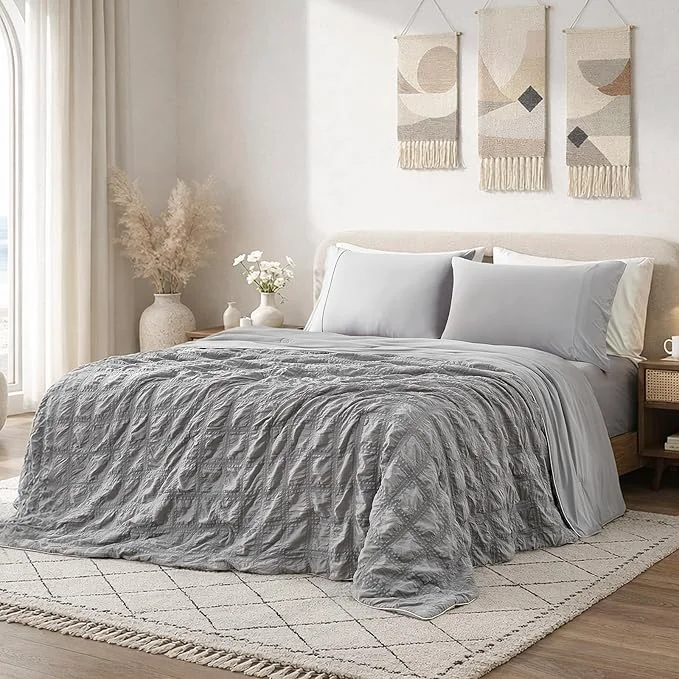 Detailed Cozy Bliss Cooling Comforter Seersucker Plaid King Size Q-Max 0.45 Lightweight Cooling Blanket Breathable Silk Smooth Summer Bedding Quilt for Hot Sleepers Night Sweats Dark Grey Authentic