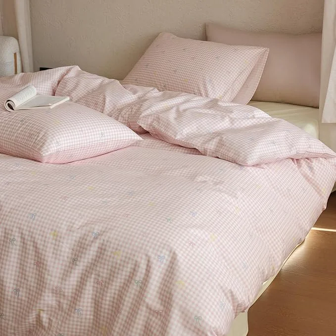 Lightweight Pink Gingham King Bed Comforter Set Bow Plaid Bedding Set Light Weight Down Fluffy Cotton Bedding Comforter Sets for Girls Boho Country Cute Bed Comforter with 2 Pillowcases High-End