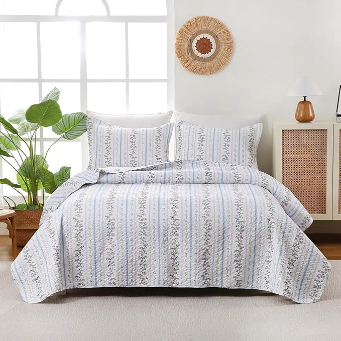 Durable King Size Quilt Bedding Set Farmhouse Floral Bed Quilts Lightweight Reversible Elegant Bedspreads Coverlets with 2 Pillow Shams 104 quot ×90 quot Artisan