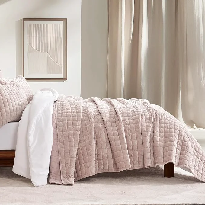 RECYCO Luxury Velvet Quilt Twin Twin XL Size Bedding Set Ultra Soft Velvet Comforter Set Lightweight Quilted Channel Box Stitch Oversized Bedspread Coverlet for All Season with 1 Sham Rose Pink Smooth