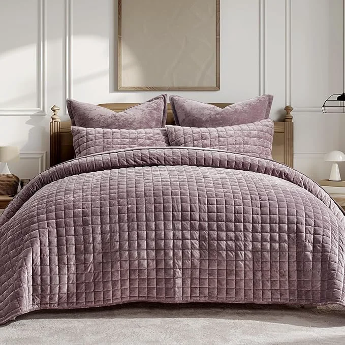 Advanced RECYCO Luxury Velvet Quilt Set Full Queen Size Bedding Sets Ultra Soft Velvet Comforter Set Lightweight Channel Box Stitch Oversized Bedspread Coverlet for All Season with 2 Shams Purple Authentic