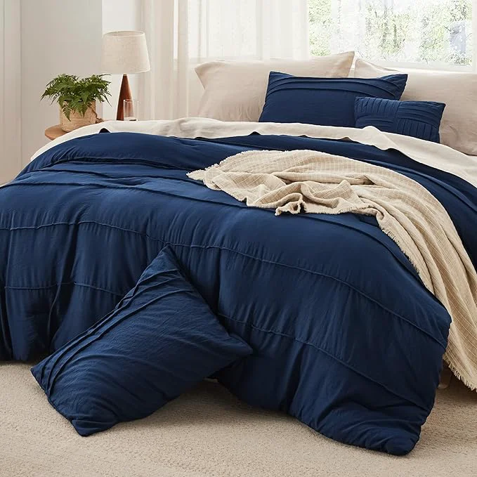 Consistent Bedsure Navy Blue Oversized Queen Comforter Set - 4 Pieces Pinch Pleat Bed Set Down Bedding Sets for All Season 1 Comforter 2 Pillowcases 1 Decorative Pillow Premium Material
