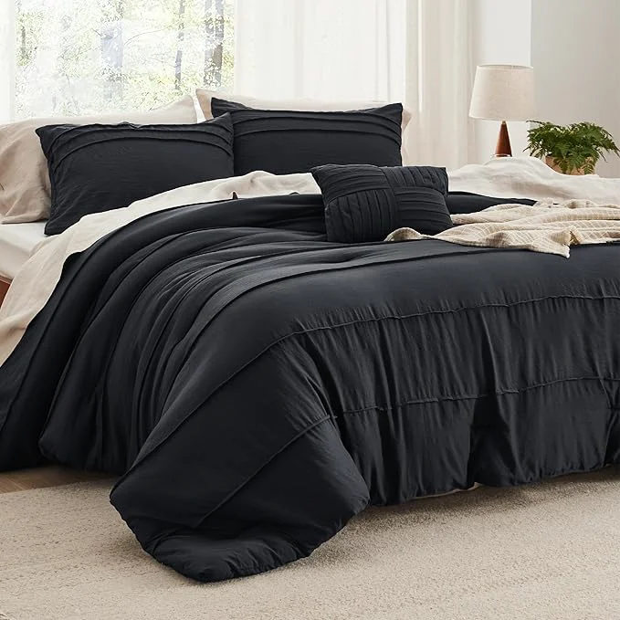 Carefully Designed Bedsure Queen Comforter Set - 4 Pieces Pinch Pleat Bed Set Black Boho Bedding for All Season 1 Soft Comforter 2 Pillowcases 1 Decorative Pillow Green