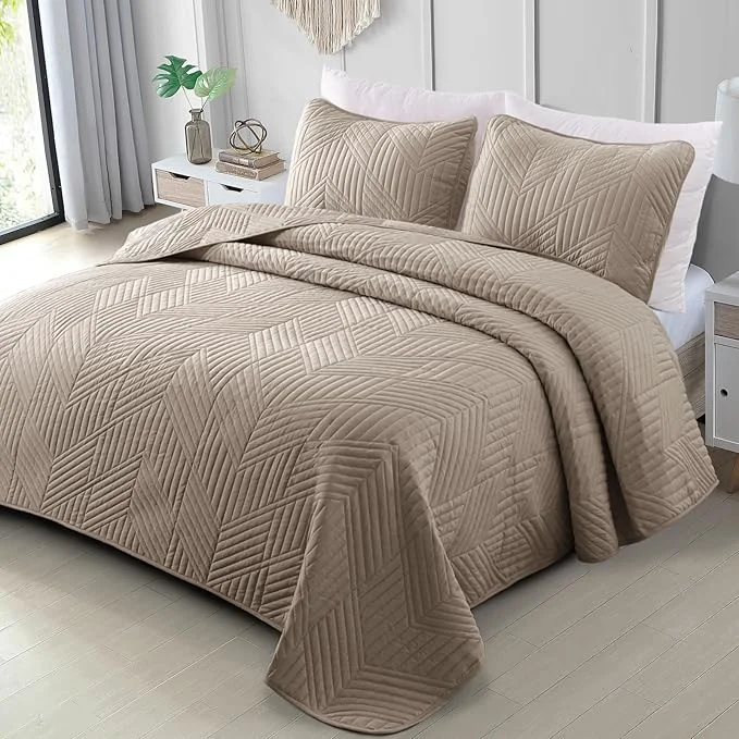 Healthy Exclusivo Mezcla Ultrasonic King Quilt Bedding Set Lightweight Taupe Bedspreads Soft Modern Geometric Coverlet Set for All Seasons 1 Quilt and 2 Pillow Shams Recyclable