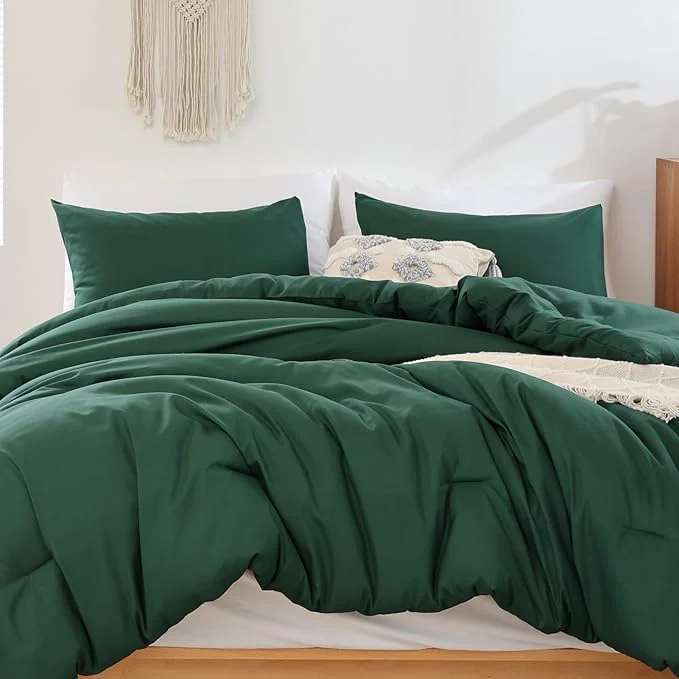 Smart ROSGONIA Oversized Queen Comforter Emerald Green 3pcs 1 Green Comforter amp 2 Pillowcases Lightweight Oversized Queen Comforter Sets Bedding Blanket Quilts User-Friendly