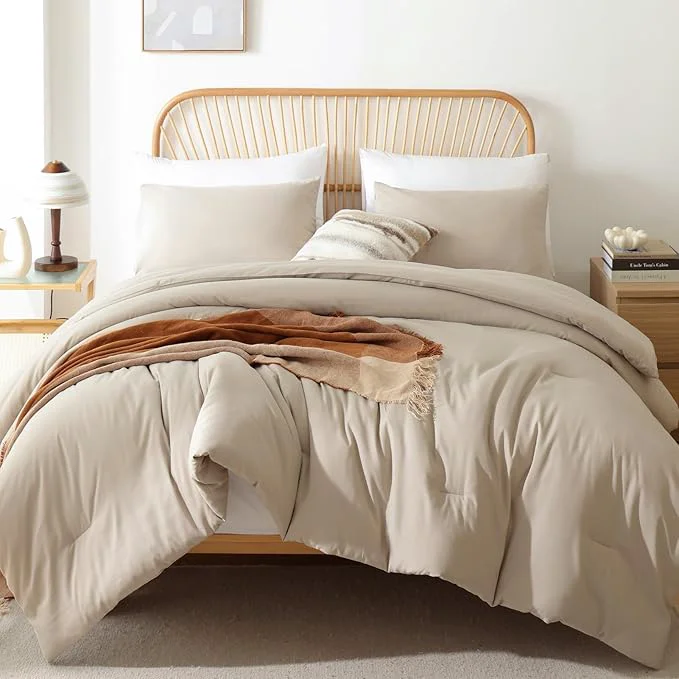 Elite ROSGONIA Oversized Queen Comforter Light Khaki 3pcs 1 Comforter amp 2 Pillowcases Lightweight Oversized Queen Comforter Sets Bedding Blanket Quilts Efficient